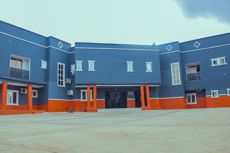 Glossy Luxury Hotel