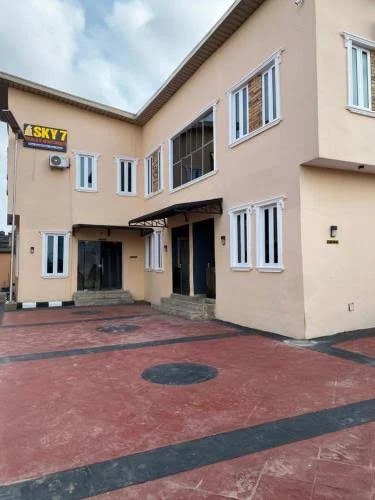 Sky7 Hotels & Apartments