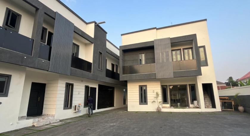 BAE Luxury Apartments