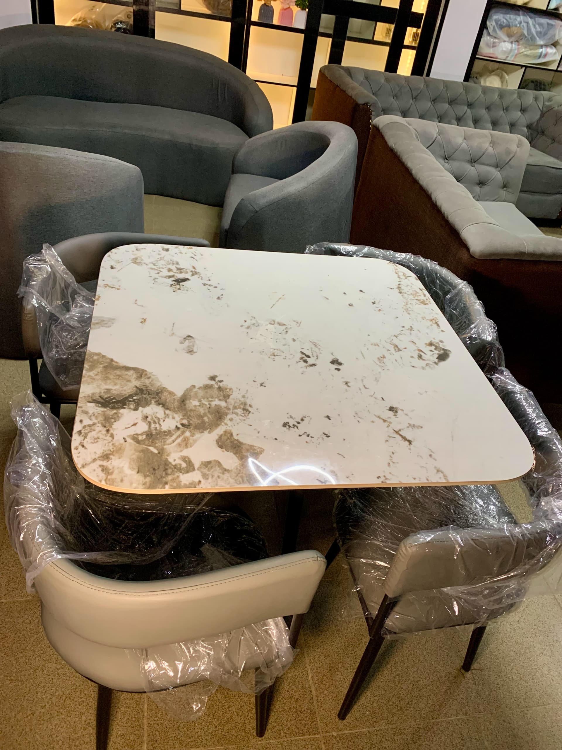 Izzy Furniture