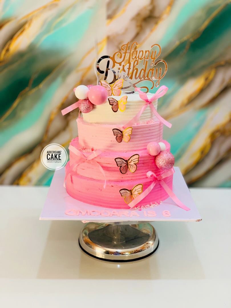 Adecreamz Cake
