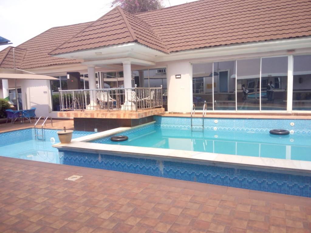 Utopia Suite and Apartment