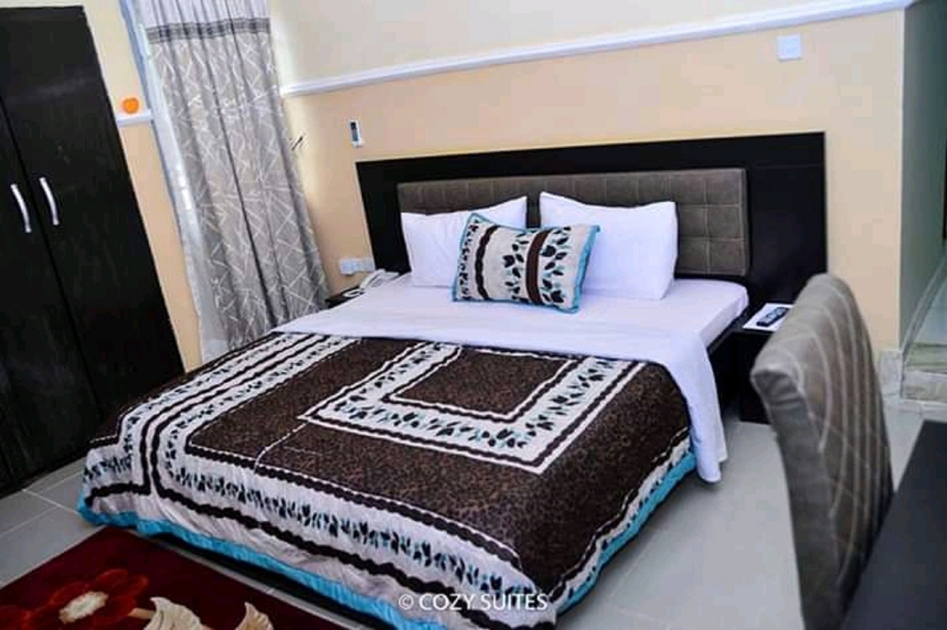 Solab Suites
