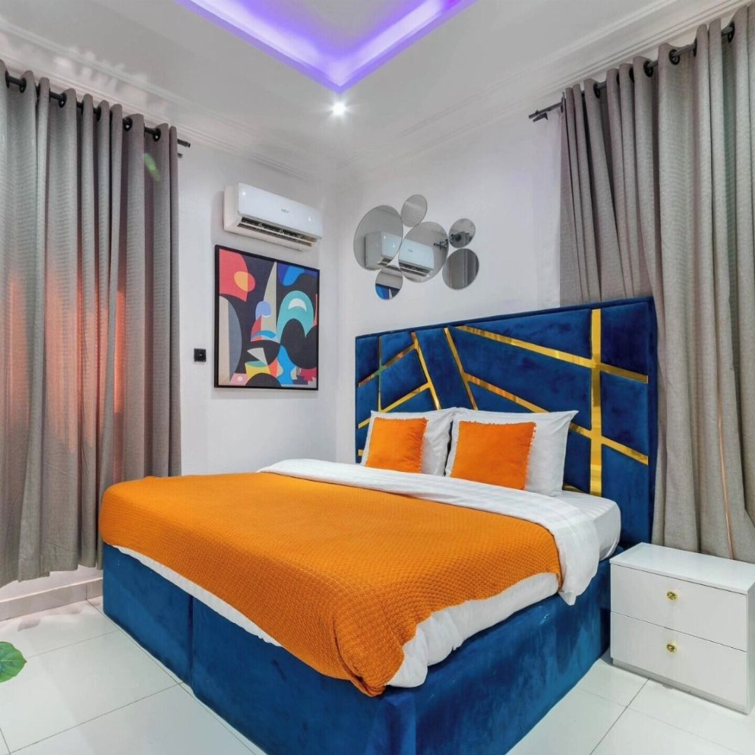 Metrohut Service Apartments