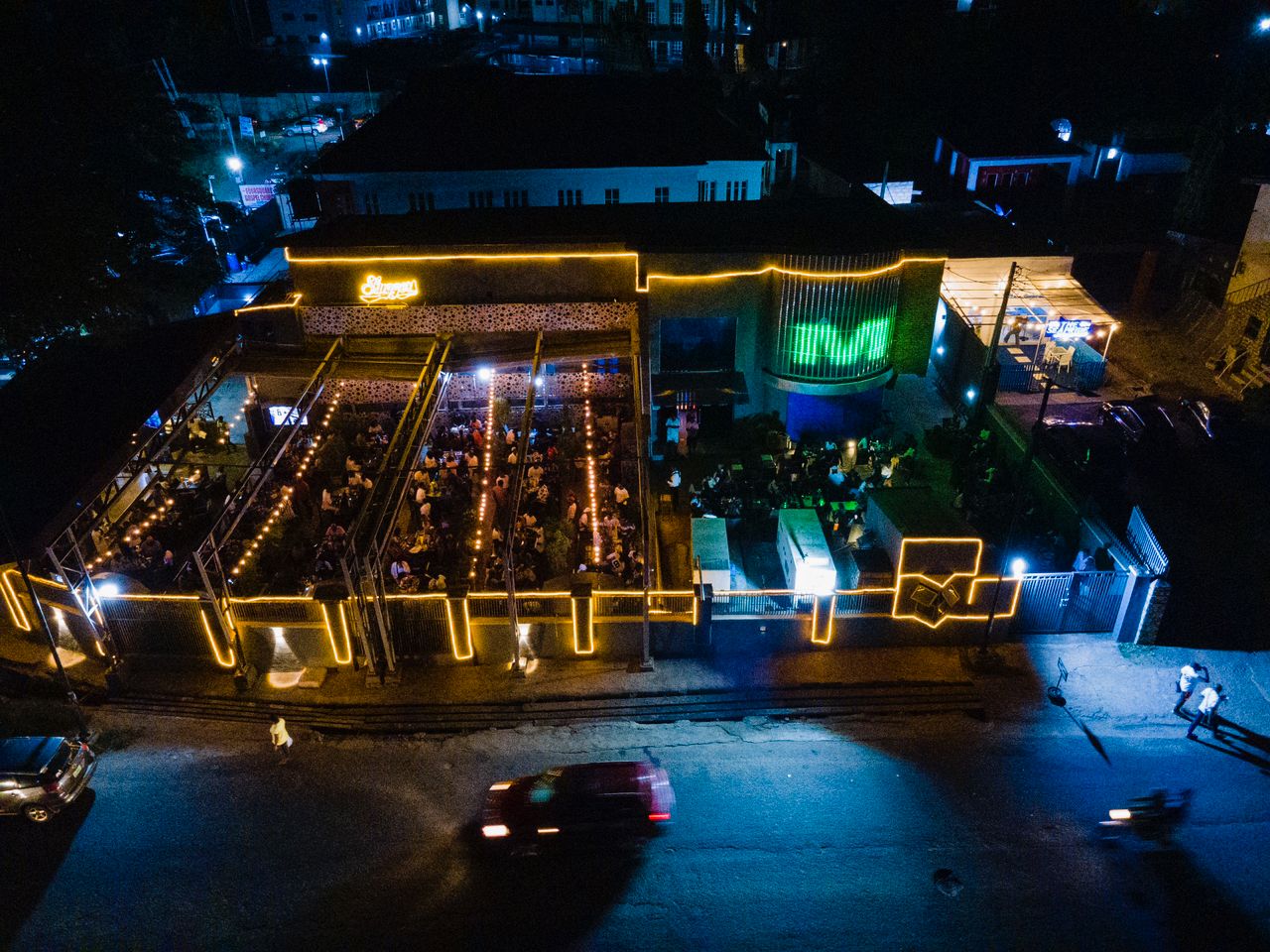 Sluggers Sports Bar & Lounge — Bar and Lounge in Ibadan